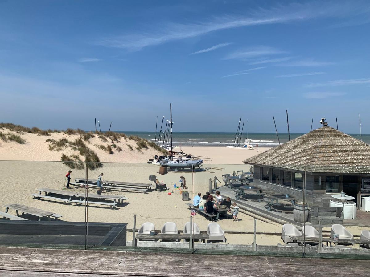 Appartement Op Het Strand, Enfin, Zo Goed Als... Koksijde Zewnętrze zdjęcie